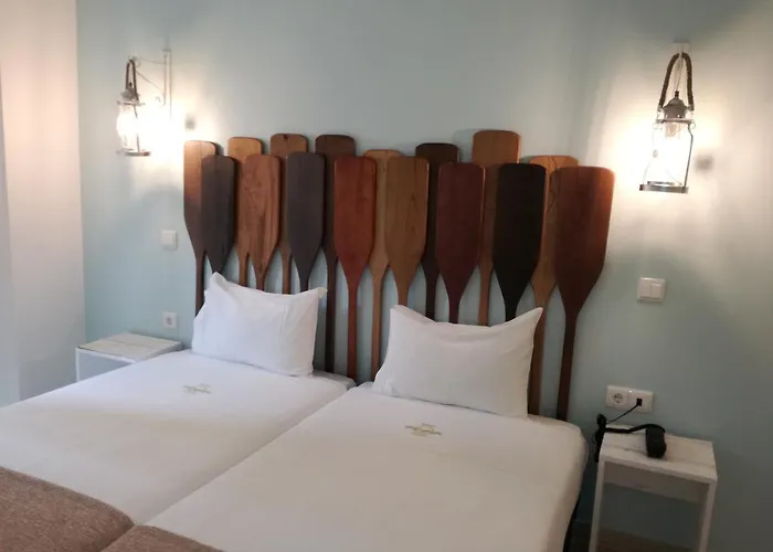 בית הארחה By The