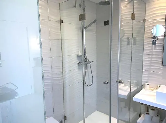 ゲストハウス By The